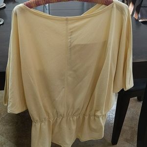 NWT Pastel Yellow Dolman Blouse Large